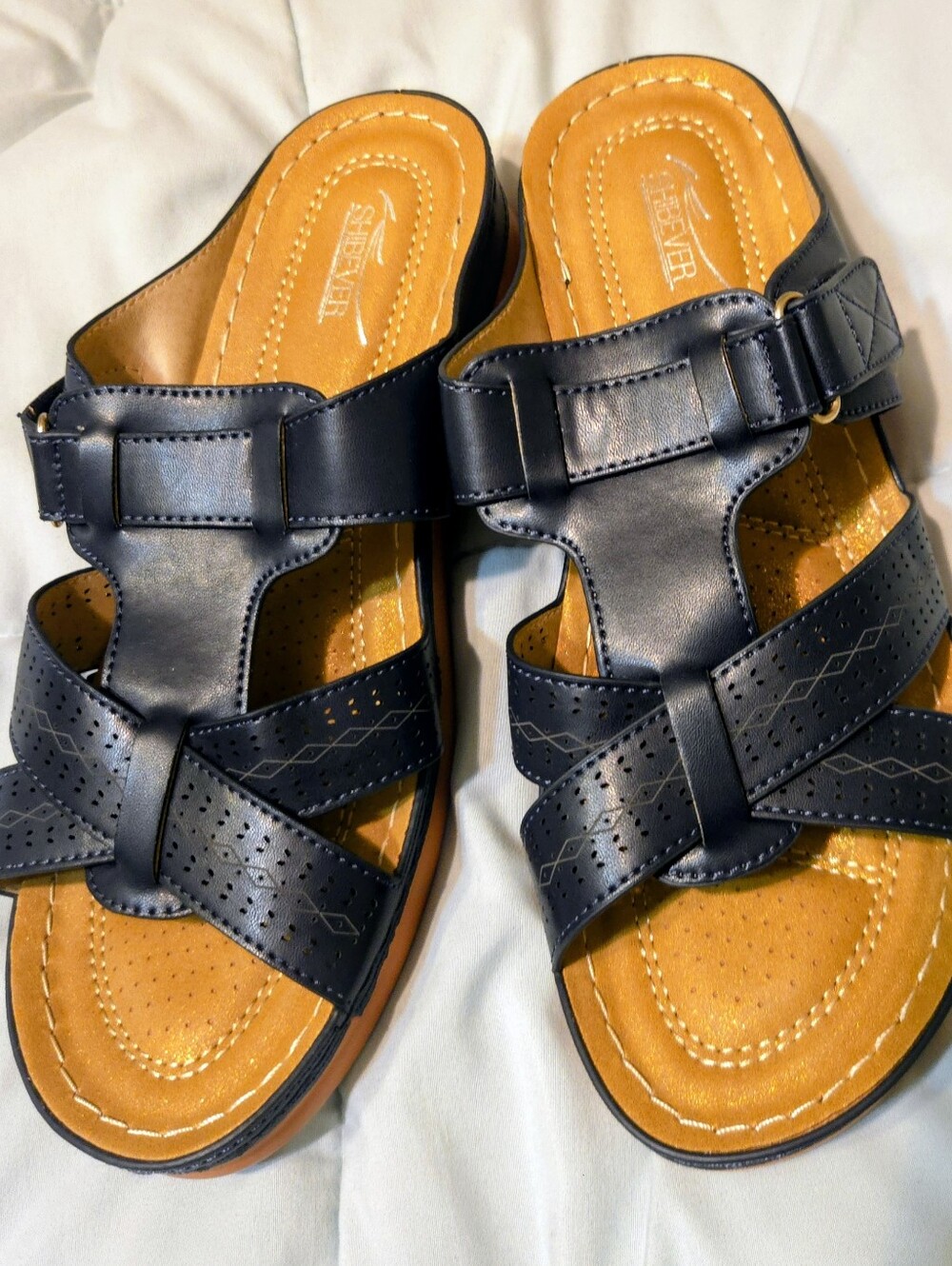 New Without Tags SHIBEVER orthopedic wedge sandals